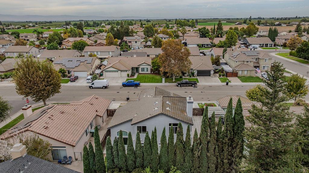 1066 Ruess Rd, Ripon, CA 95366