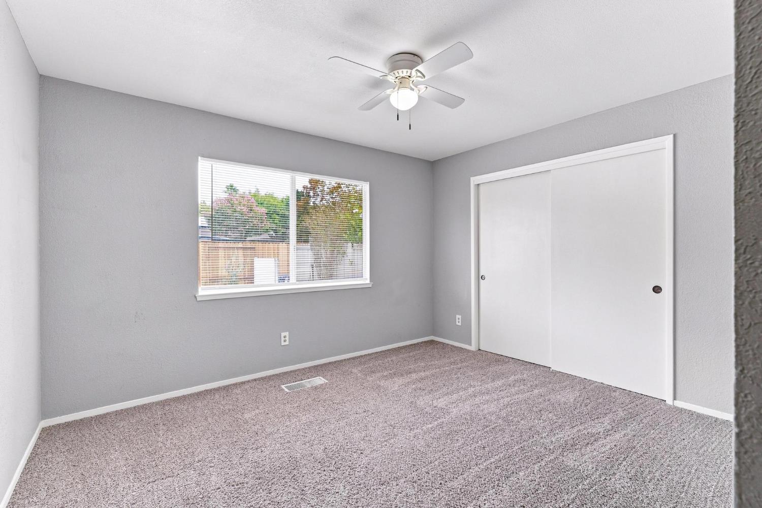 1240 Govannina Dr, Modesto, CA 95355