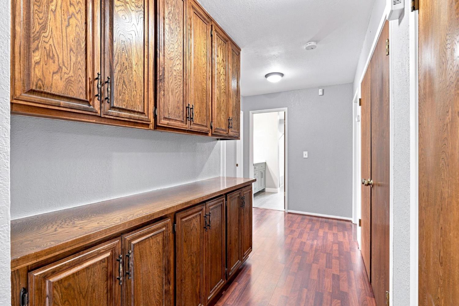 1240 Govannina Dr, Modesto, CA 95355