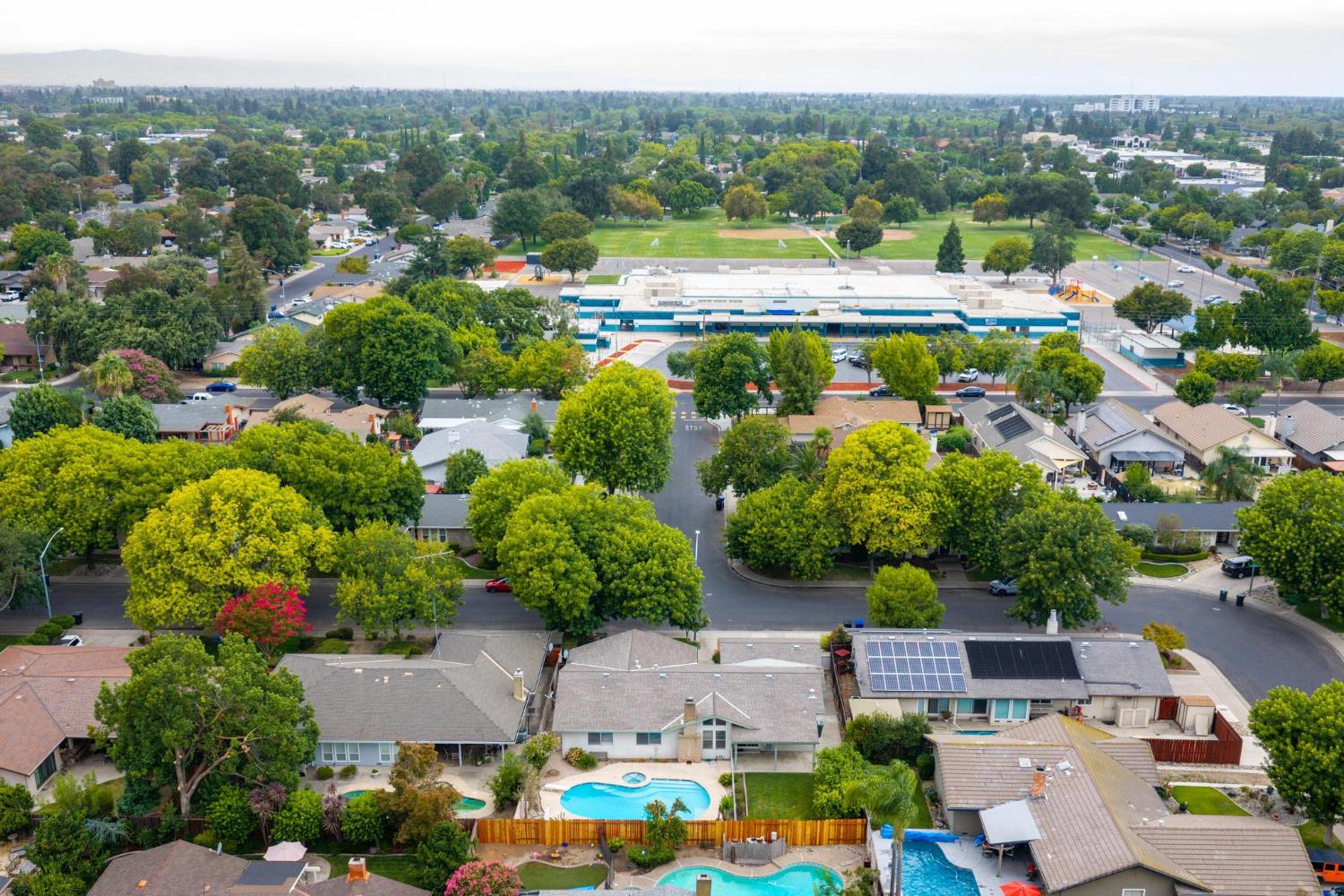 1240 Govannina Dr, Modesto, CA 95355