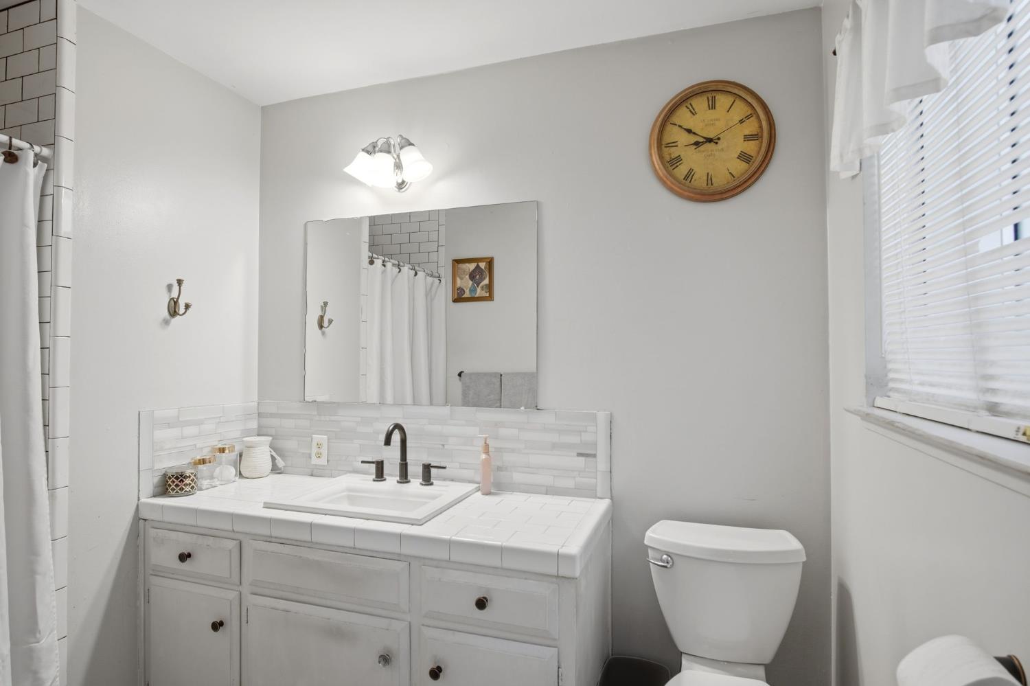 3125 N Parsons Ave, Merced, CA 95340