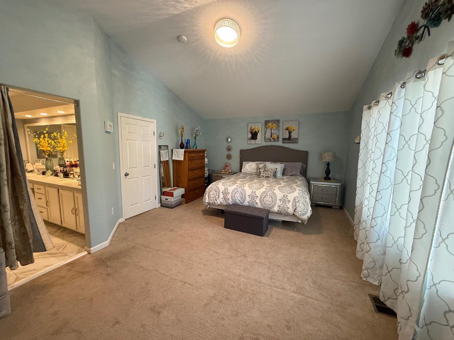 1010 Neal St, Los Banos, CA 93635