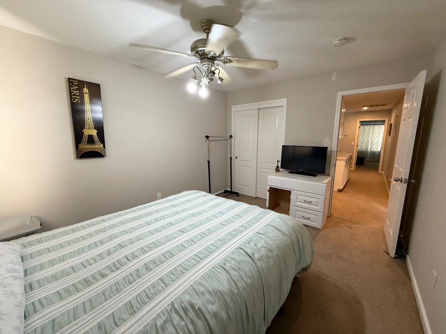 1010 Neal St, Los Banos, CA 93635