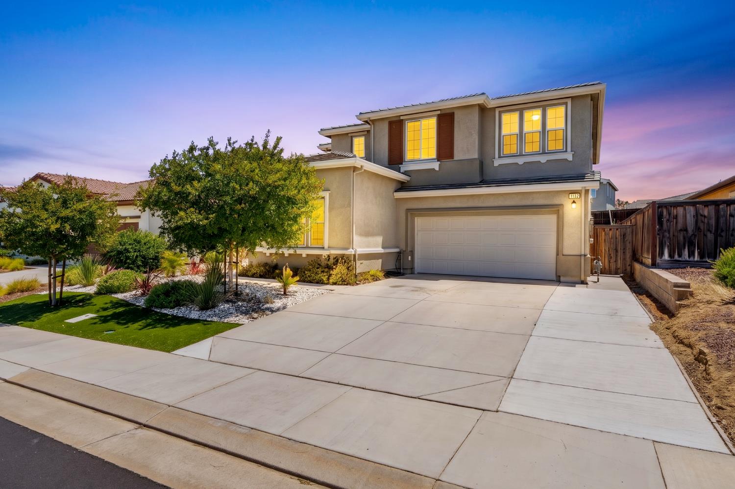 21224 Grapevine Dr, Patterson, CA 95363