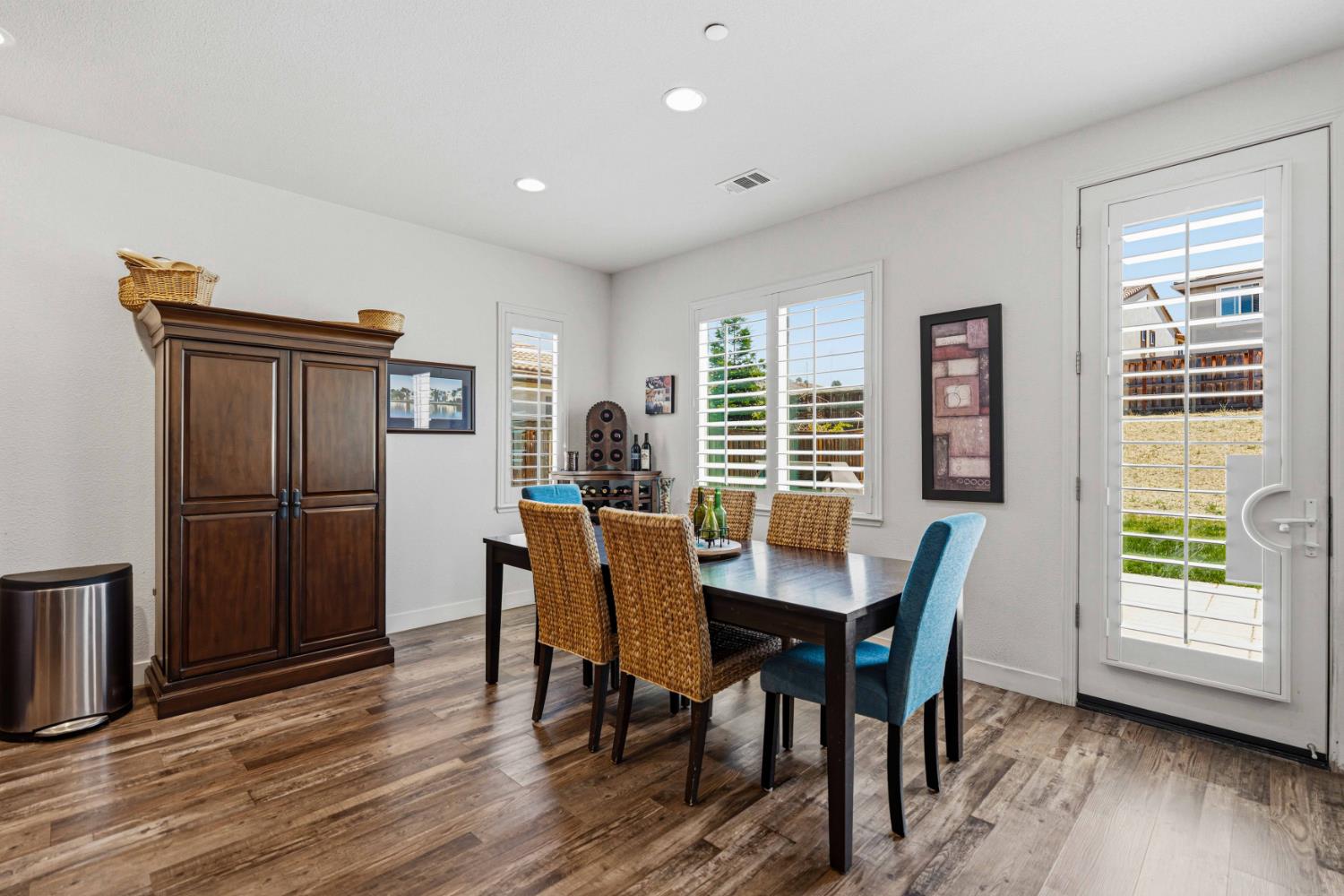 21224 Grapevine Dr, Patterson, CA 95363