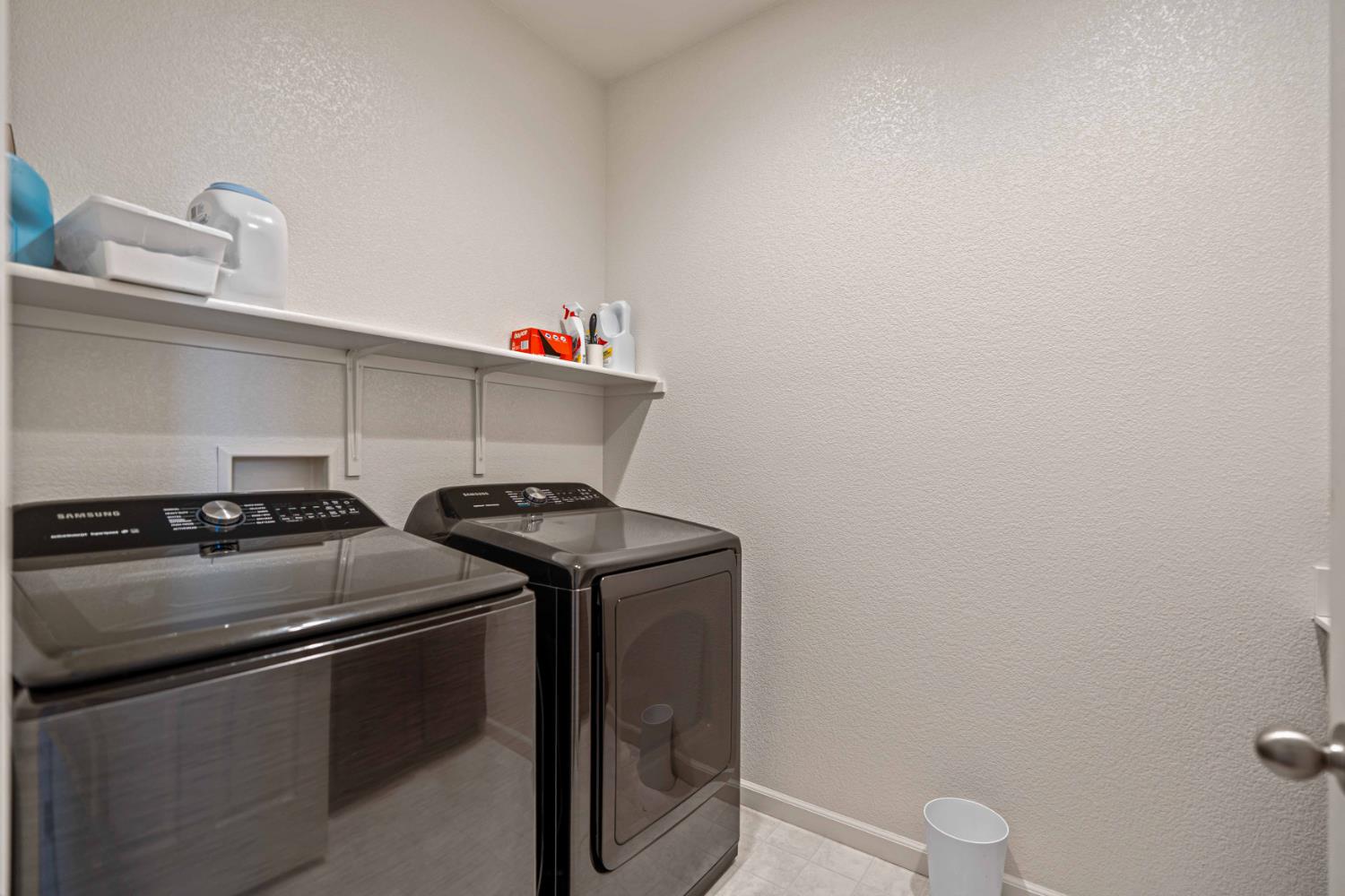 21224 Grapevine Dr, Patterson, CA 95363
