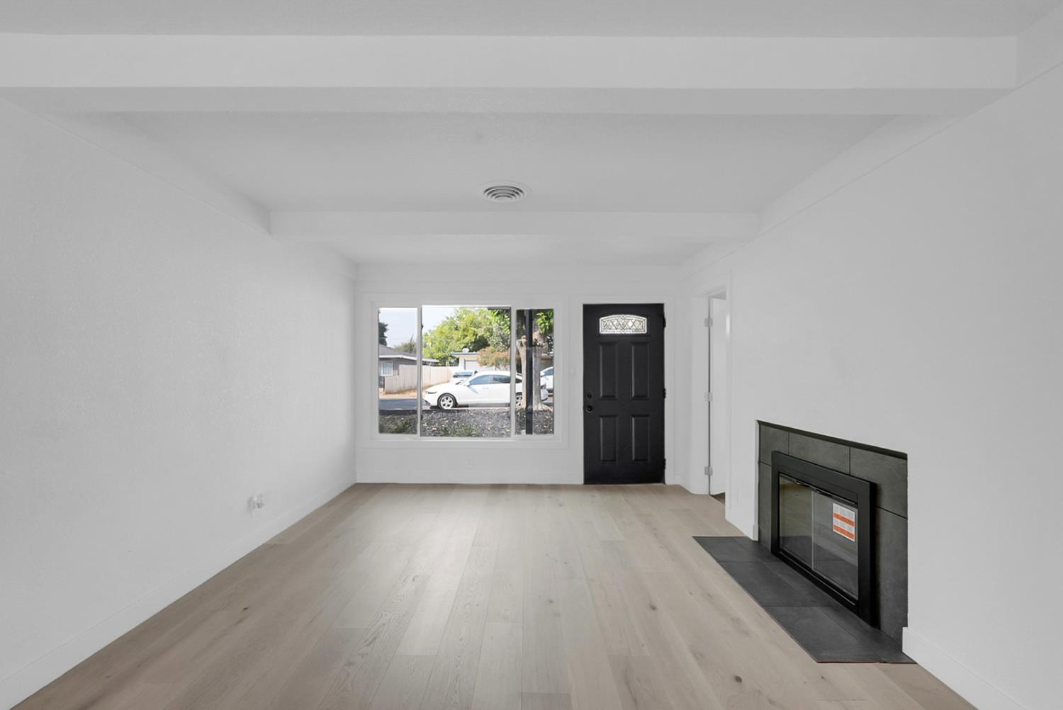 1546 Bedford Ave, Modesto, CA 95351