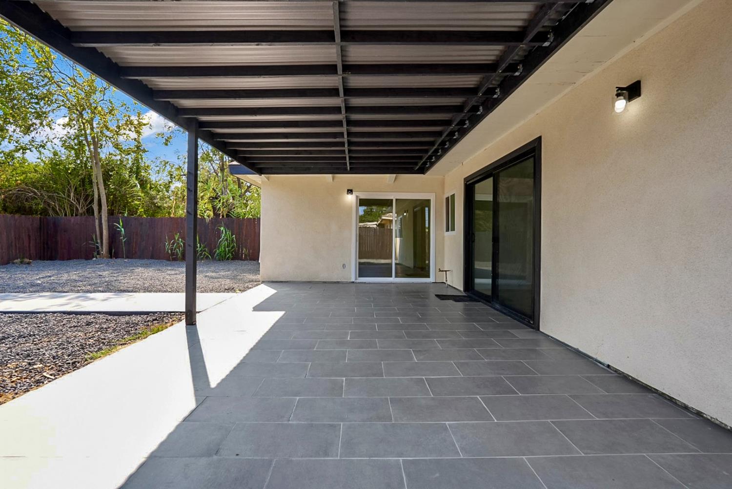 1546 Bedford Ave, Modesto, CA 95351