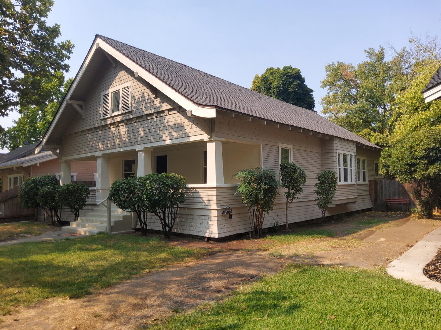 211 Orange Ave, Modesto, CA 95350