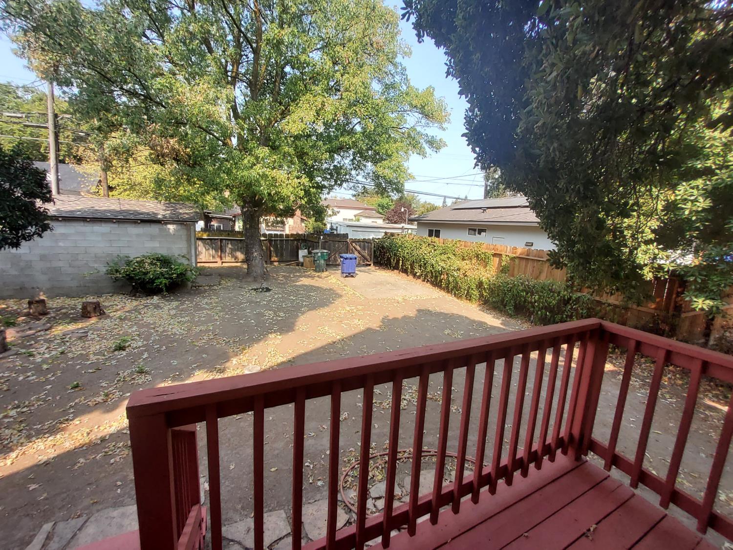 211 Orange Ave, Modesto, CA 95350