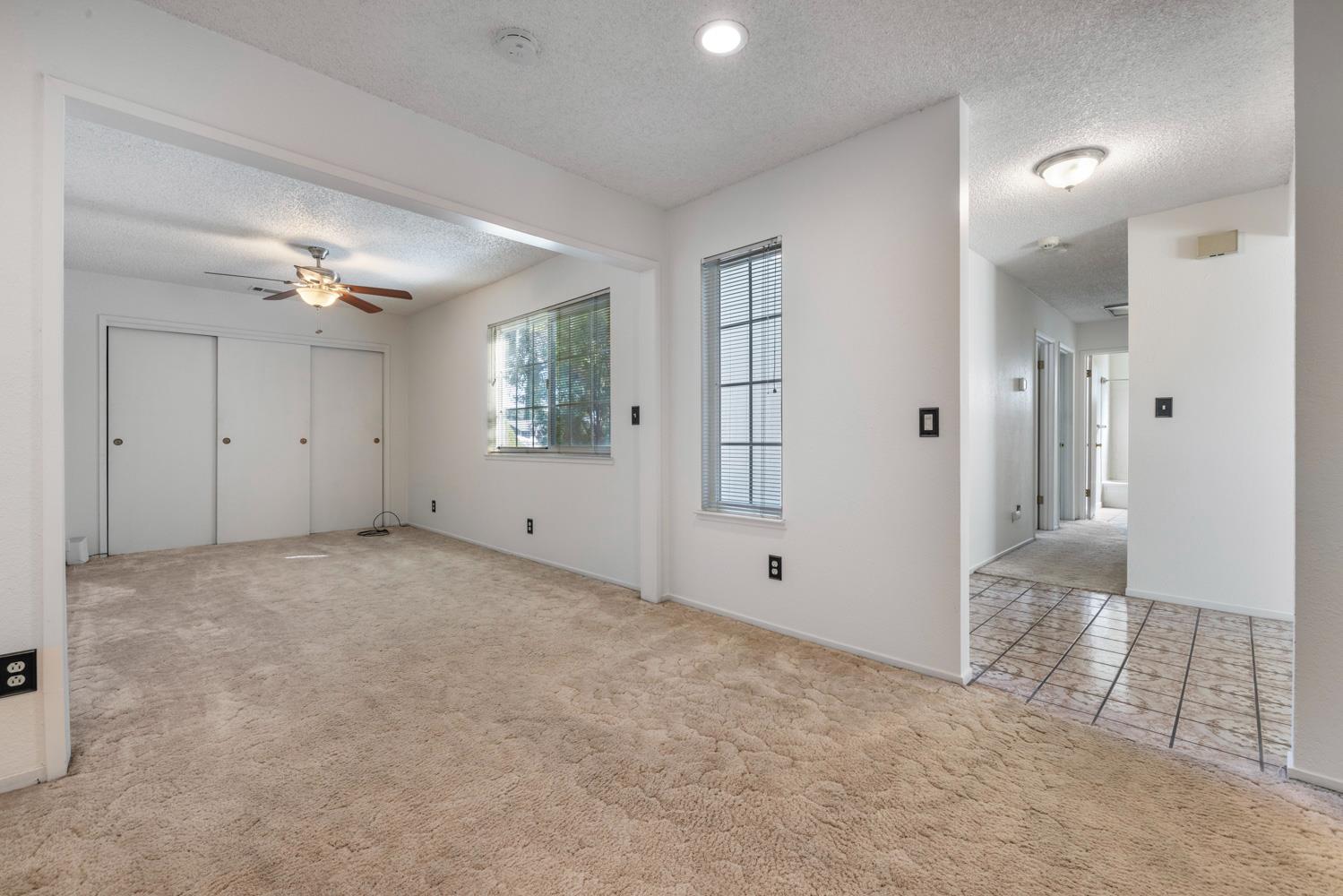 962 Fernwood Dr, Manteca, CA 95336