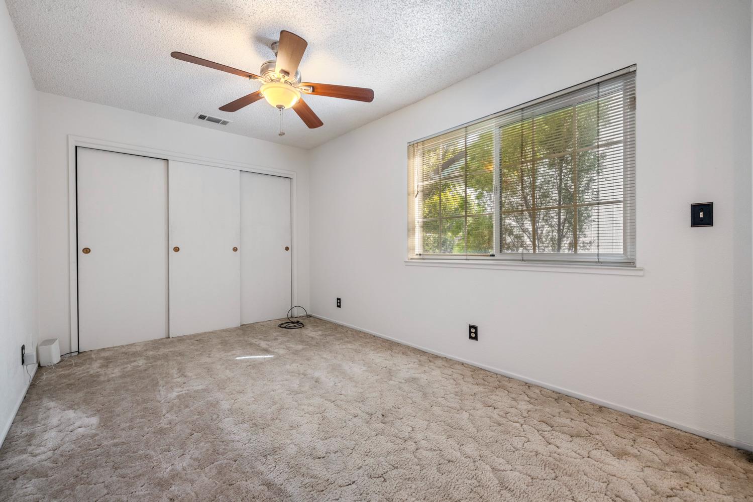 962 Fernwood Dr, Manteca, CA 95336