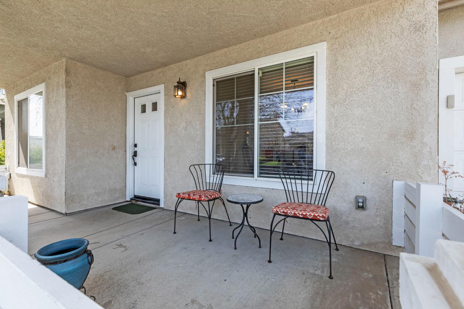2135 Fountain Square Ave, Manteca, CA 95337