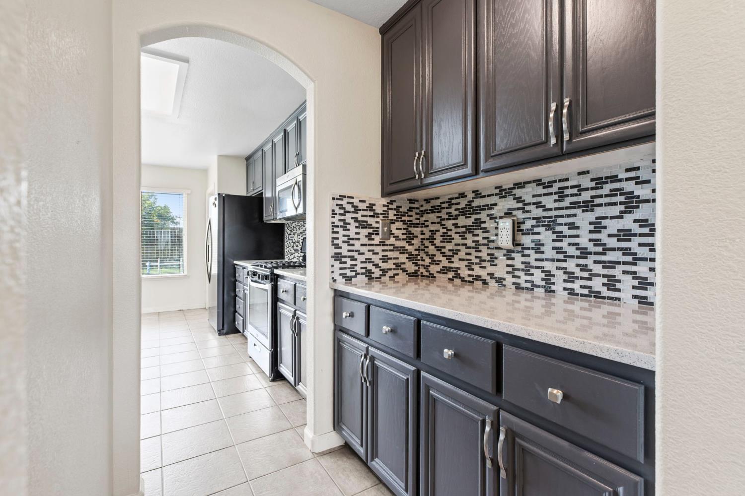 2135 Fountain Square Ave, Manteca, CA 95337