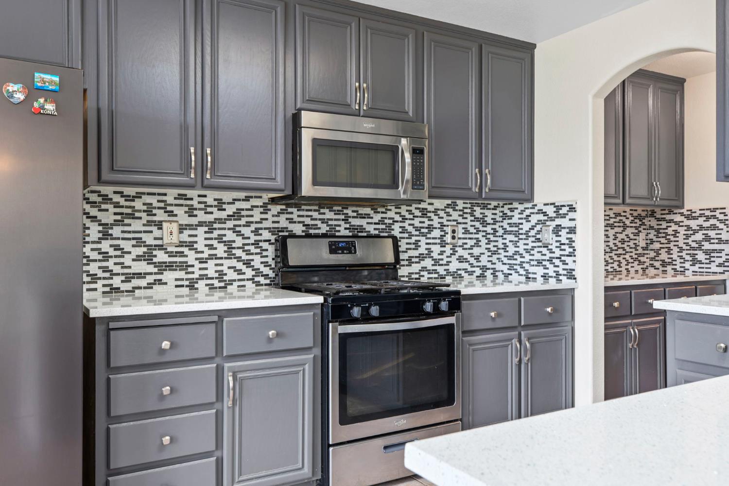 2135 Fountain Square Ave, Manteca, CA 95337