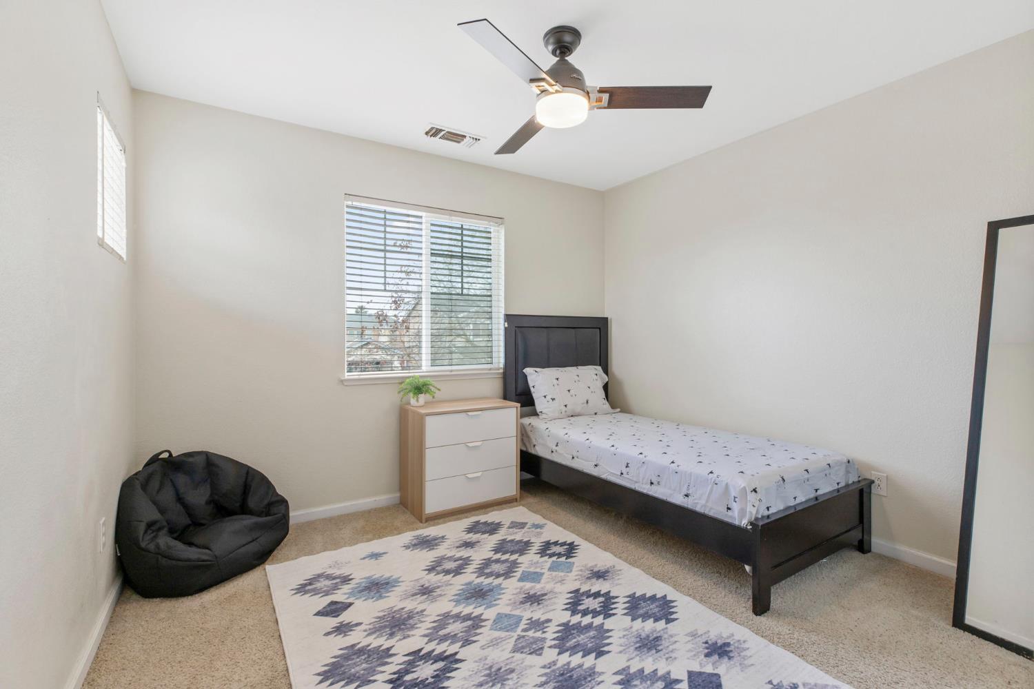 2135 Fountain Square Ave, Manteca, CA 95337