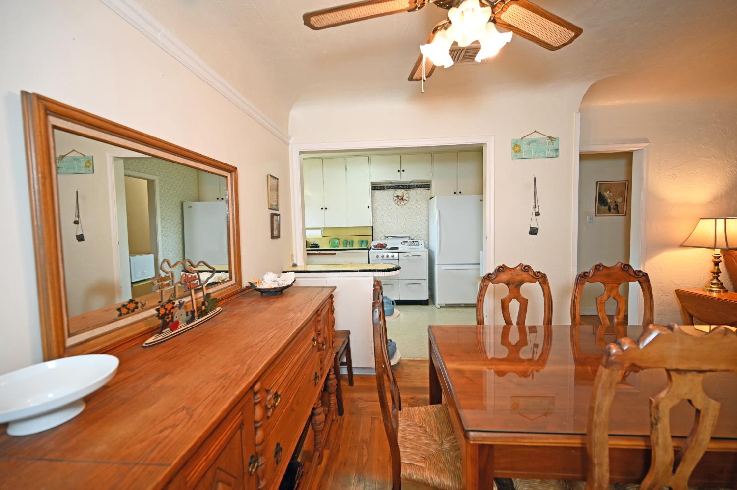 2251 Waldorf Dr, Turlock, CA 95382