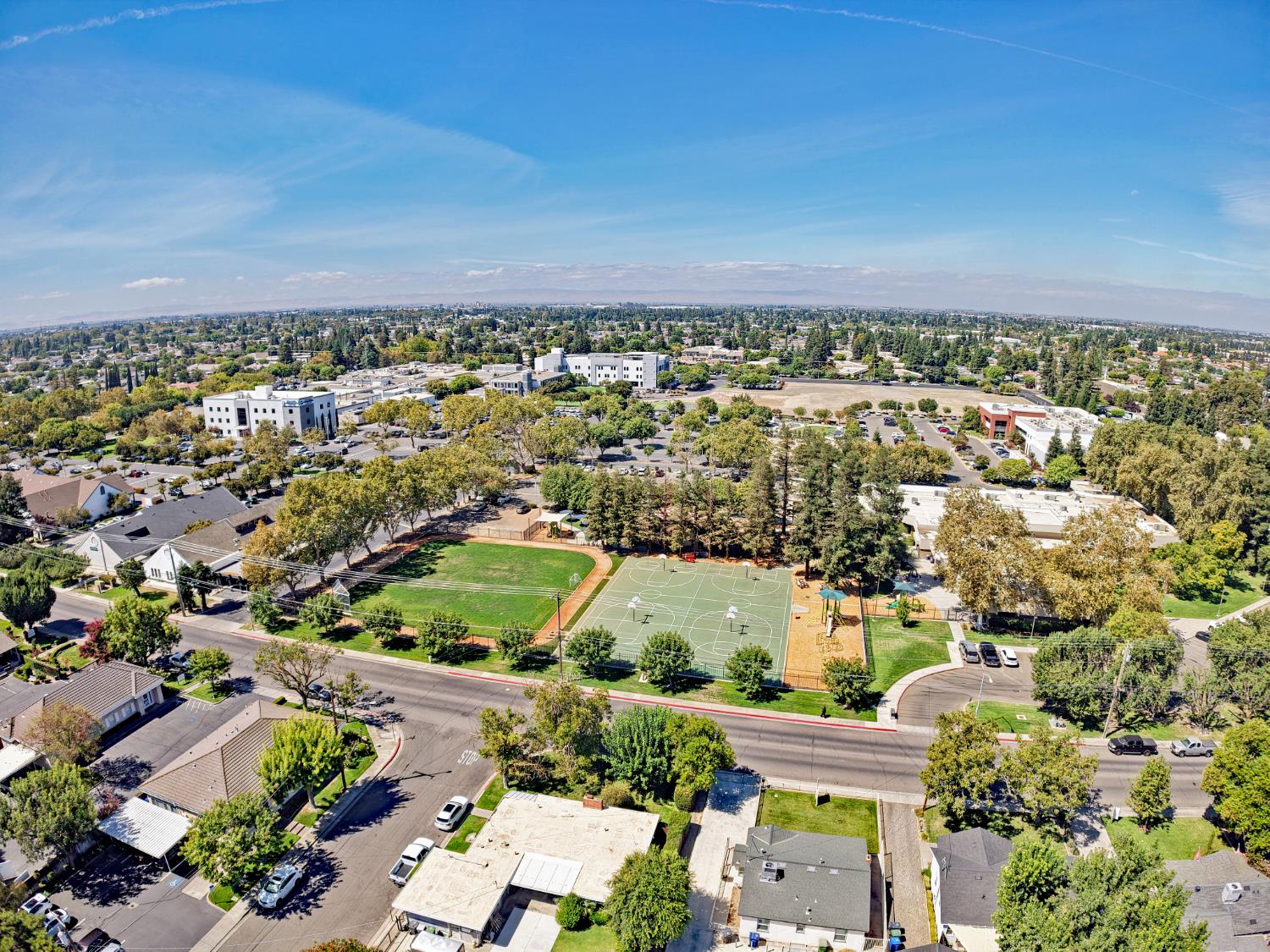 2251 Waldorf Dr, Turlock, CA 95382