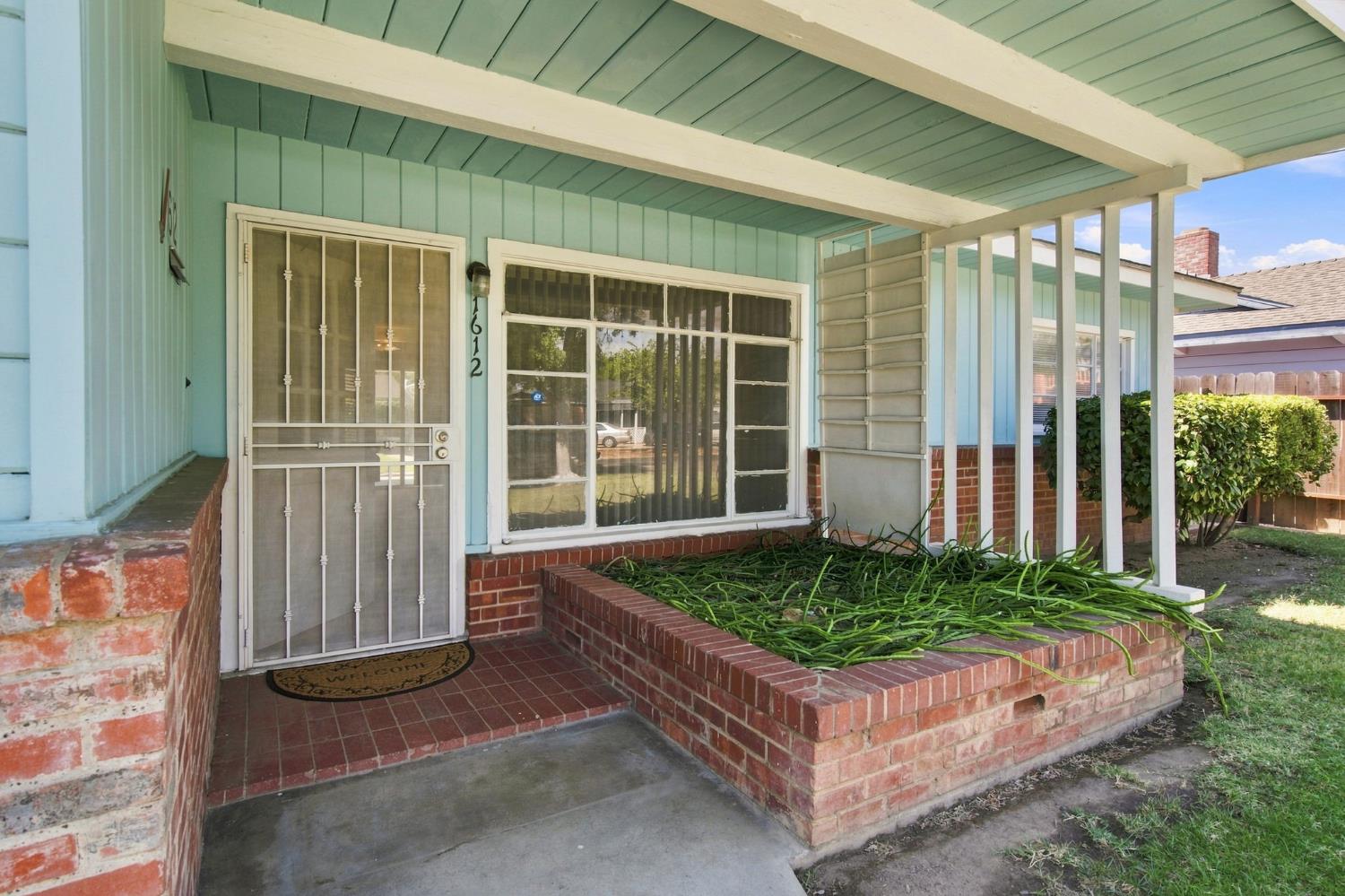 1612 Bedford Ave, Modesto, CA 95351