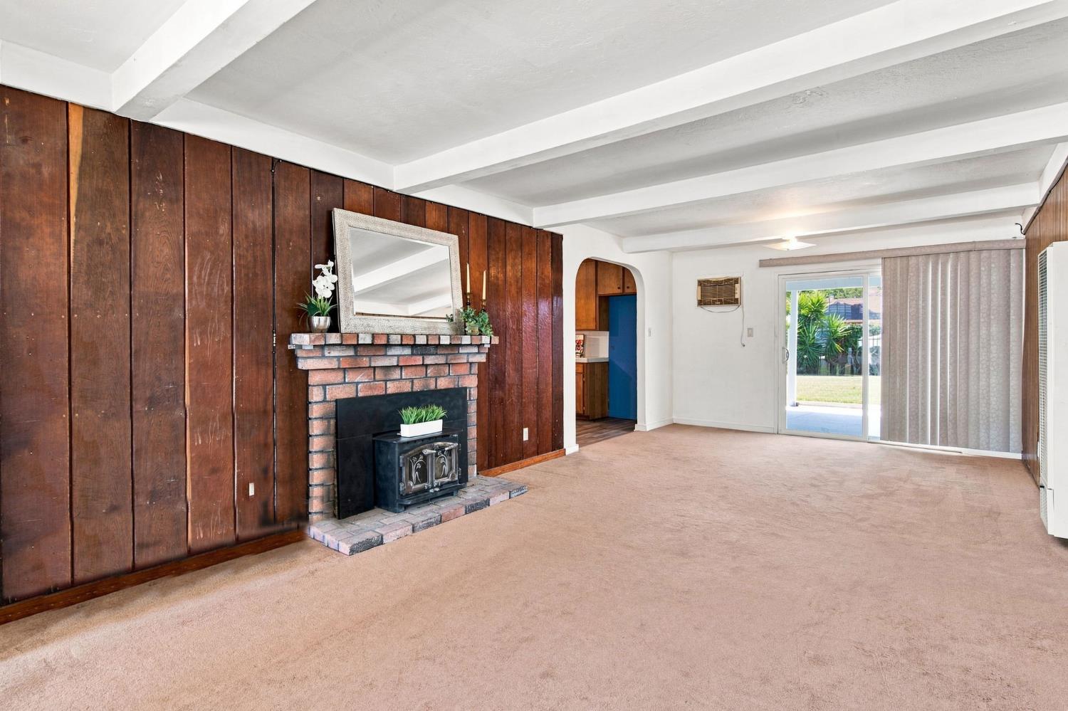 1612 Bedford Ave, Modesto, CA 95351