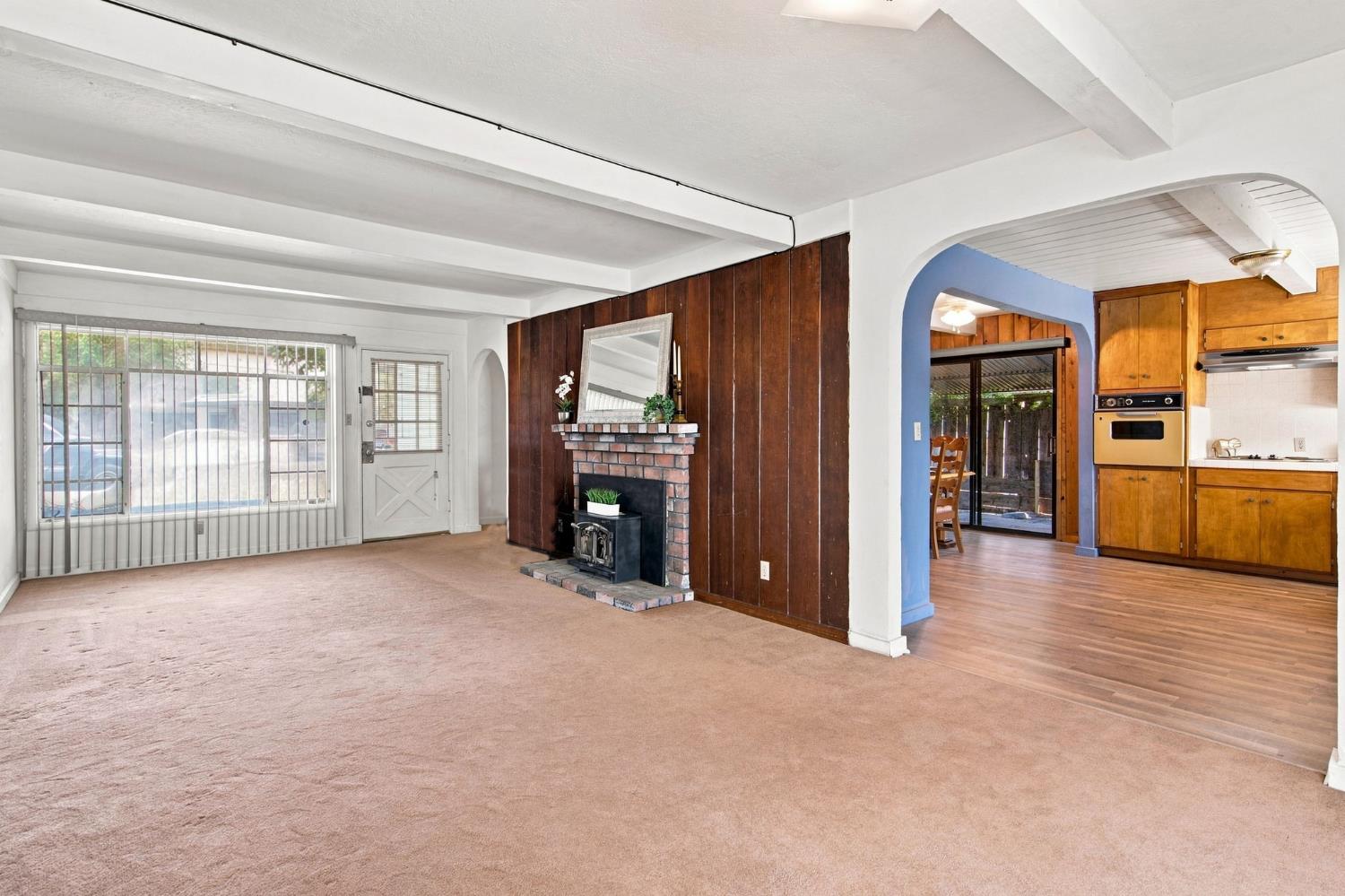 1612 Bedford Ave, Modesto, CA 95351