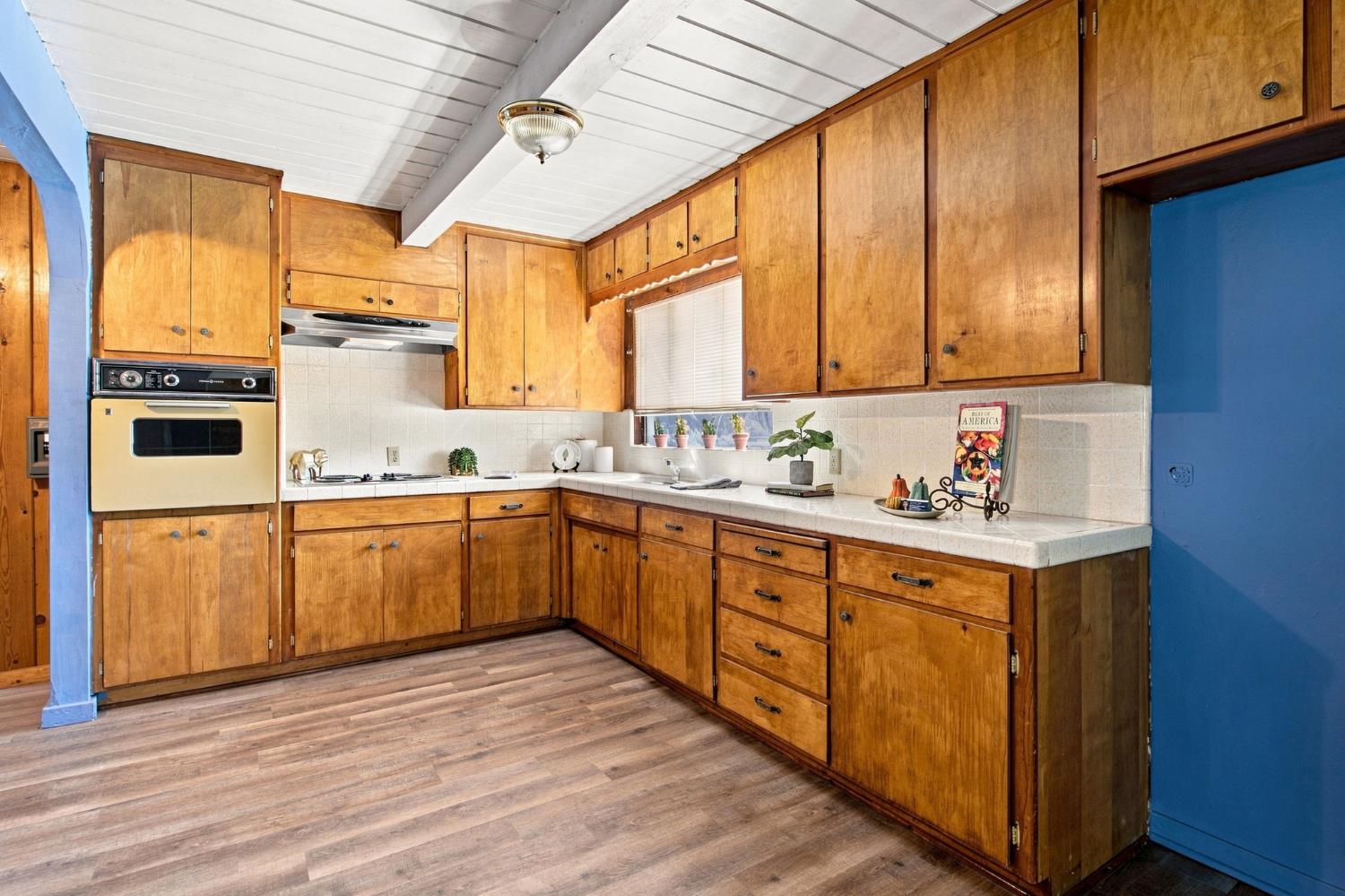 1612 Bedford Ave, Modesto, CA 95351