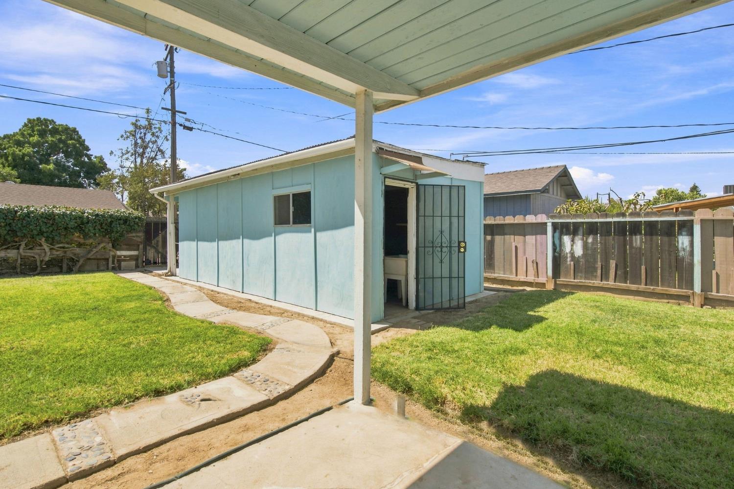 1612 Bedford Ave, Modesto, CA 95351
