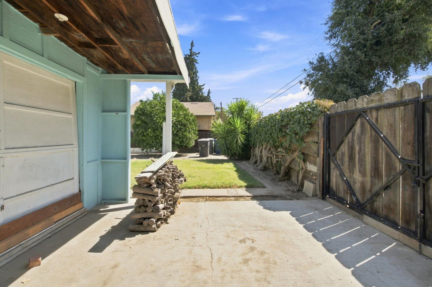 1612 Bedford Ave, Modesto, CA 95351