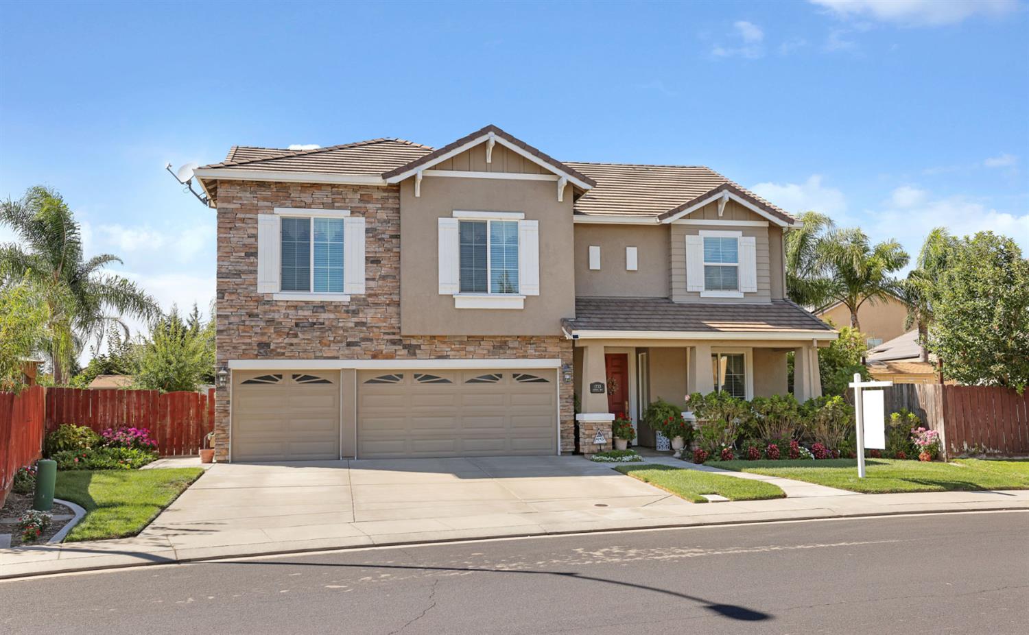 1733 Lantana Way, Manteca, CA 95337