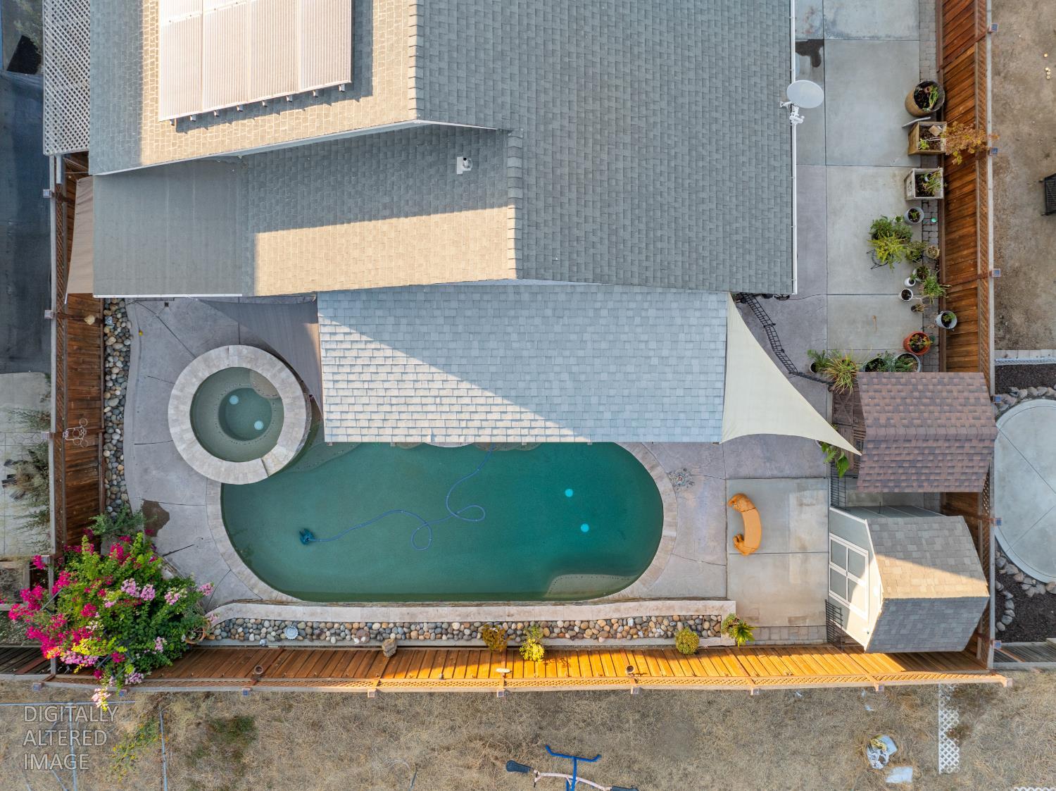 1228 Kingfisher Dr, Patterson, CA 95363