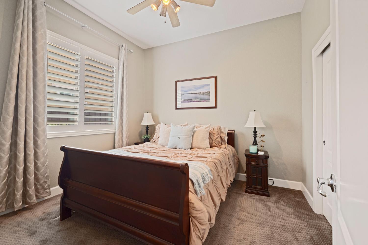 1211 Como Dr, Manteca, CA 95337