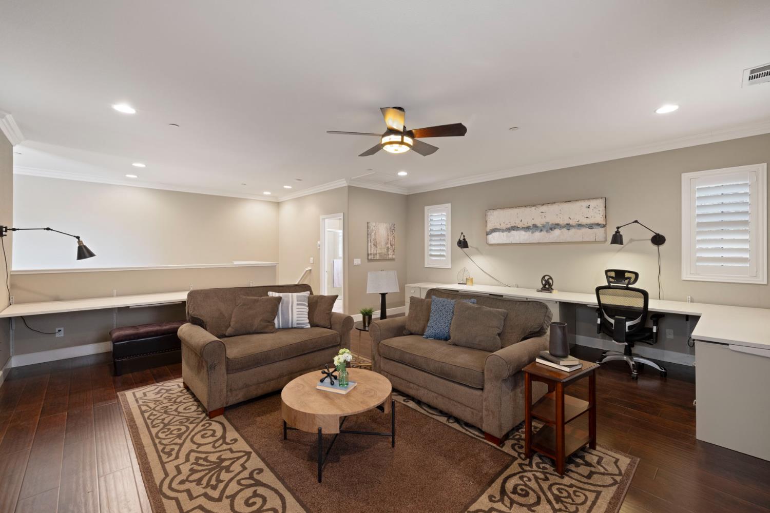 1211 Como Dr, Manteca, CA 95337