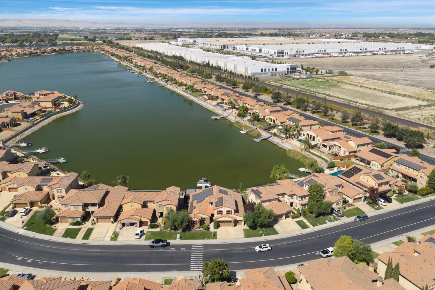 1211 Como Dr, Manteca, CA 95337