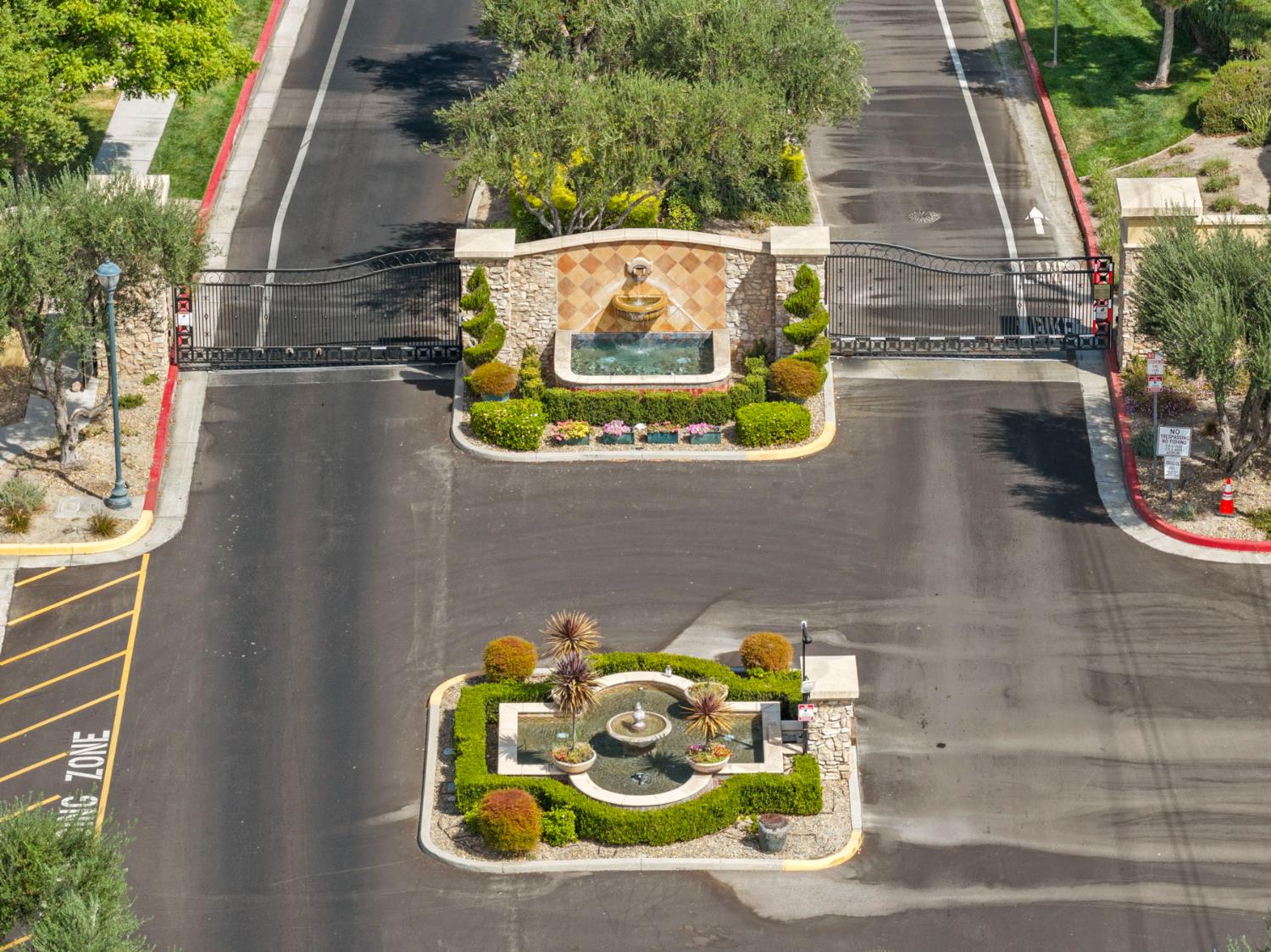 1211 Como Dr, Manteca, CA 95337