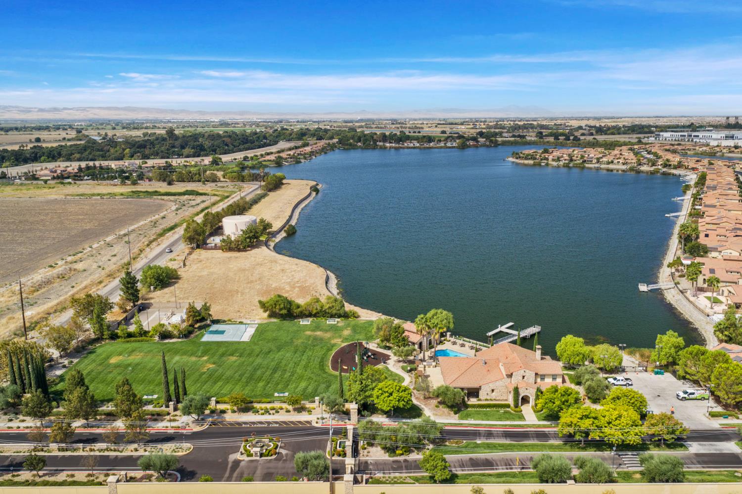1211 Como Dr, Manteca, CA 95337