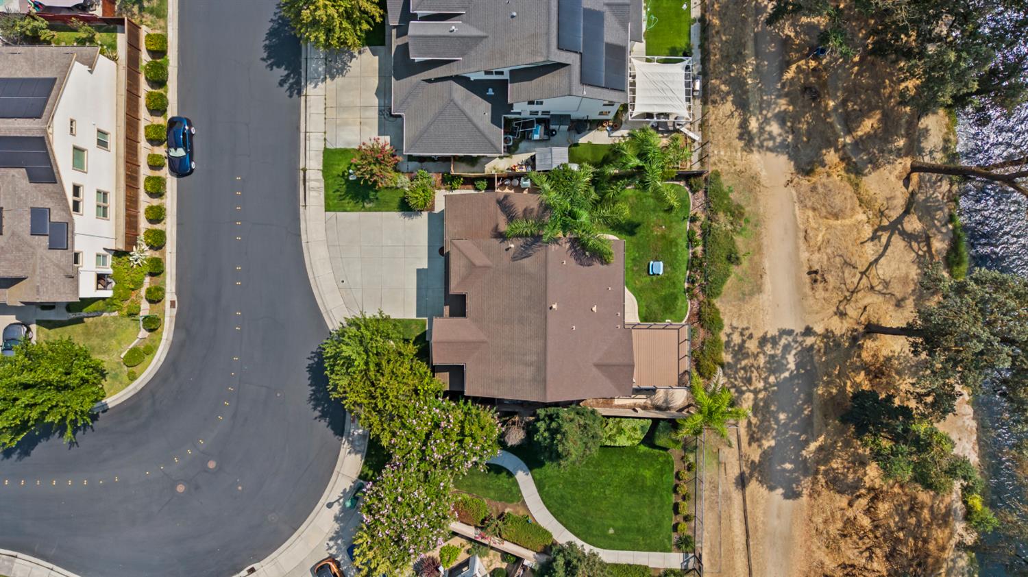 13102 Rivercrest Dr, Waterford, CA 95386
