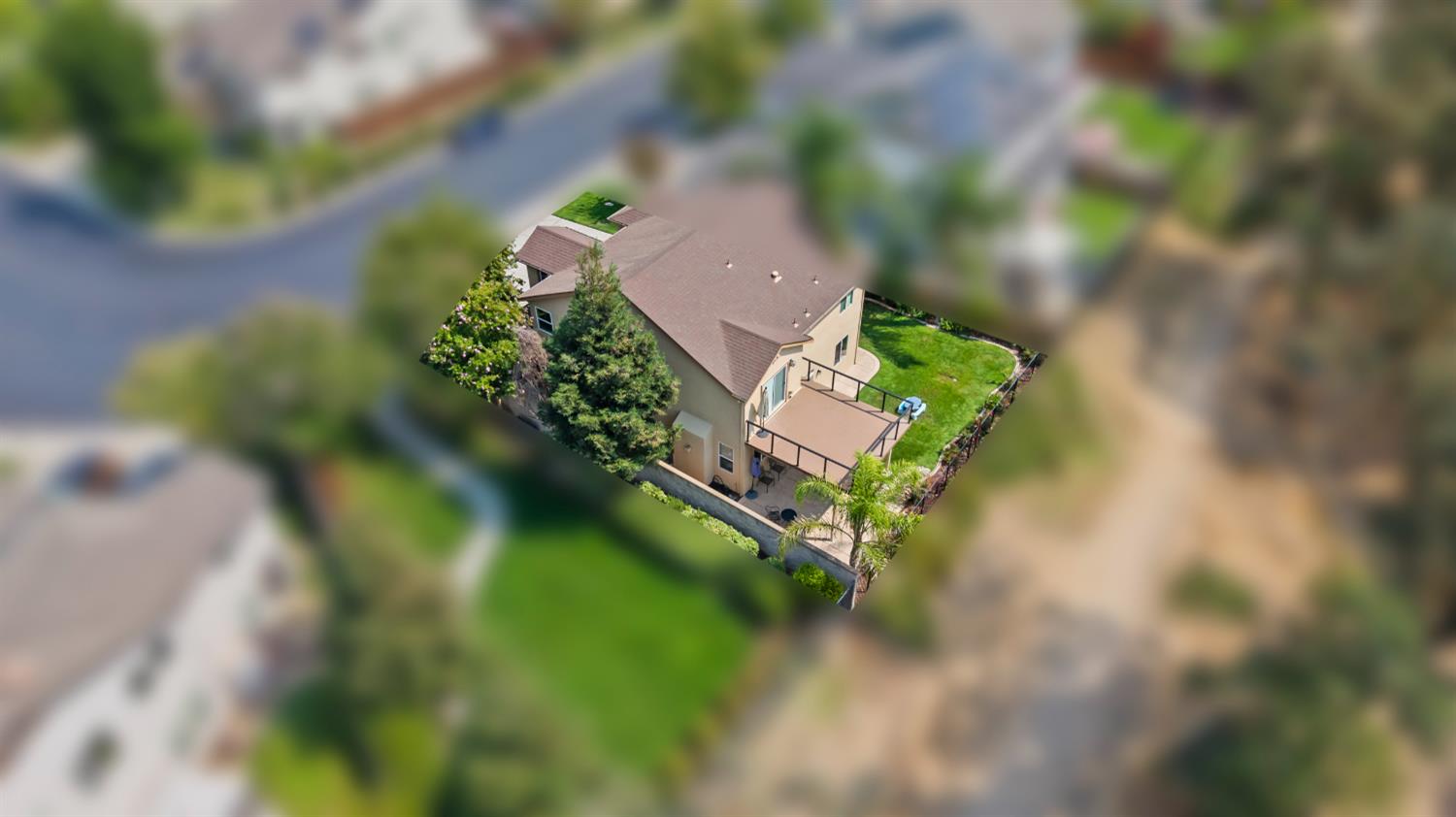 13102 Rivercrest Dr, Waterford, CA 95386