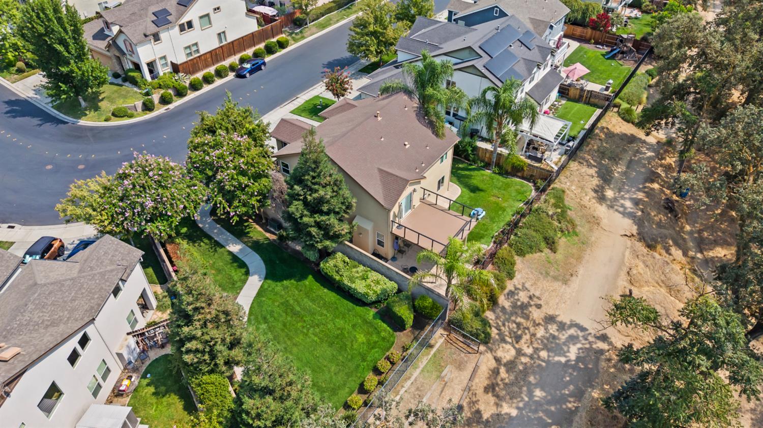 13102 Rivercrest Dr, Waterford, CA 95386