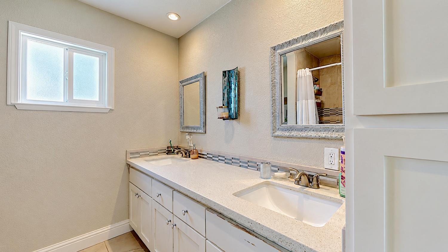 1729 Ohio Ave, Modesto, CA 95358