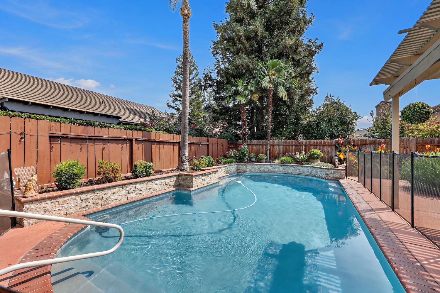 1755 E Tuolumne Rd, Turlock, CA 95382