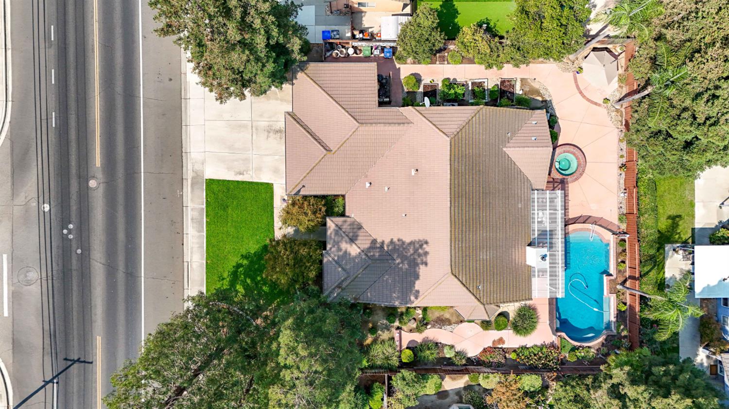 1755 E Tuolumne Rd, Turlock, CA 95382