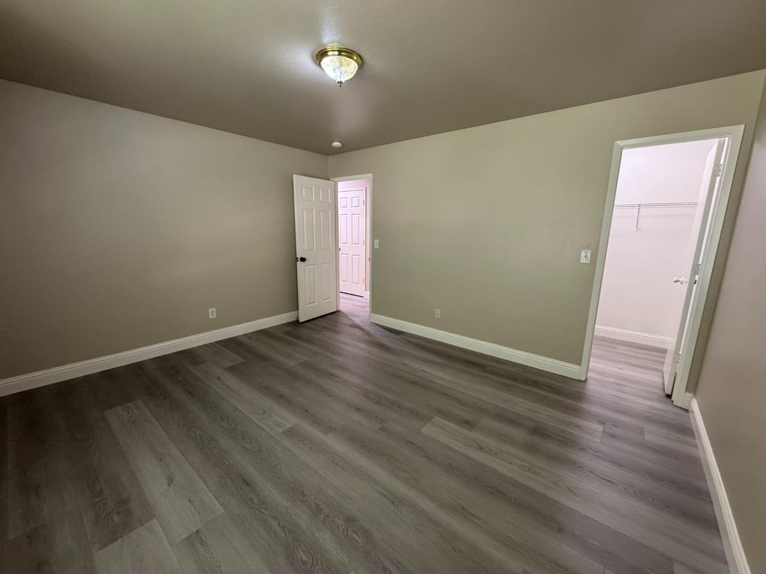 1260 Brightday Dr, Merced, CA 95348