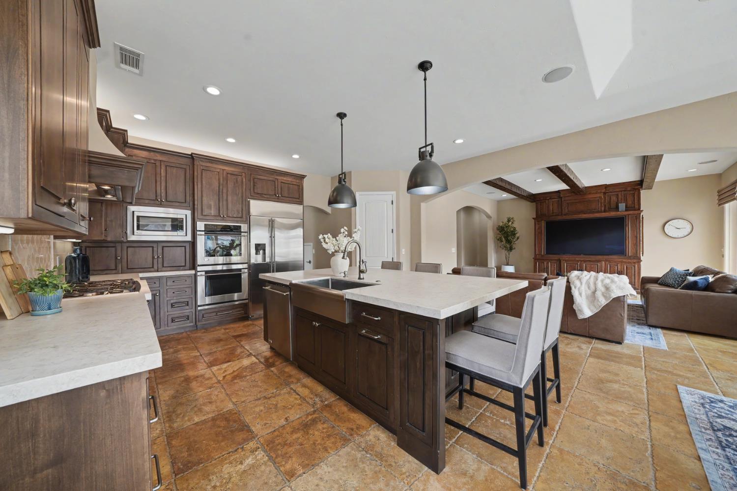 5 Paseo Delago, Copperopolis, CA 95228