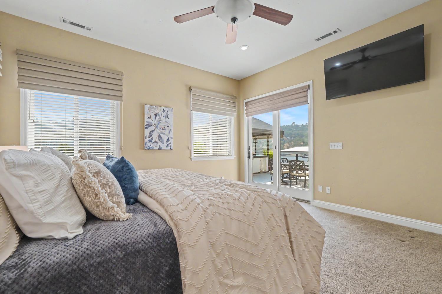 5 Paseo Delago, Copperopolis, CA 95228