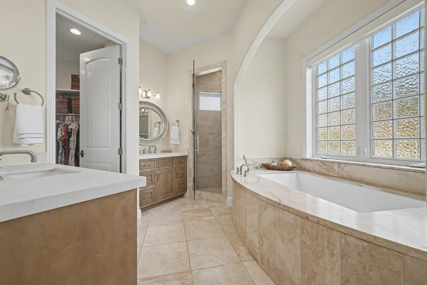 5 Paseo Delago, Copperopolis, CA 95228