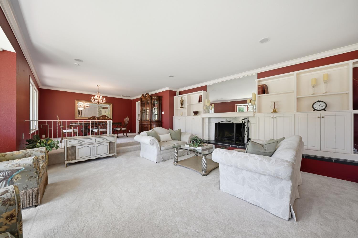 2653 E North Bear Creek Dr, Merced, CA 95340