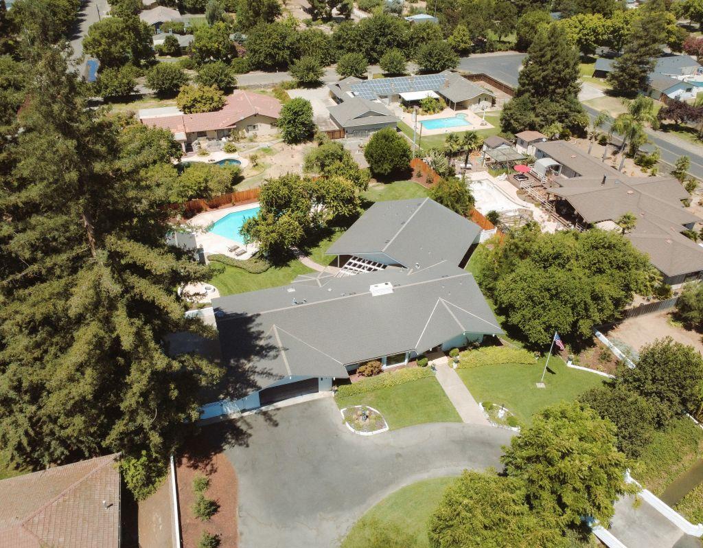 2653 E North Bear Creek Dr, Merced, CA 95340