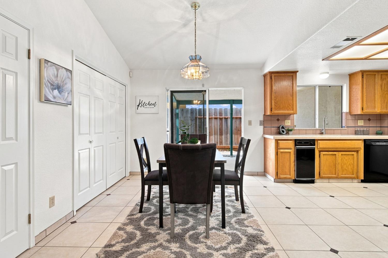 2100 Northridge Dr, Modesto, CA 95350