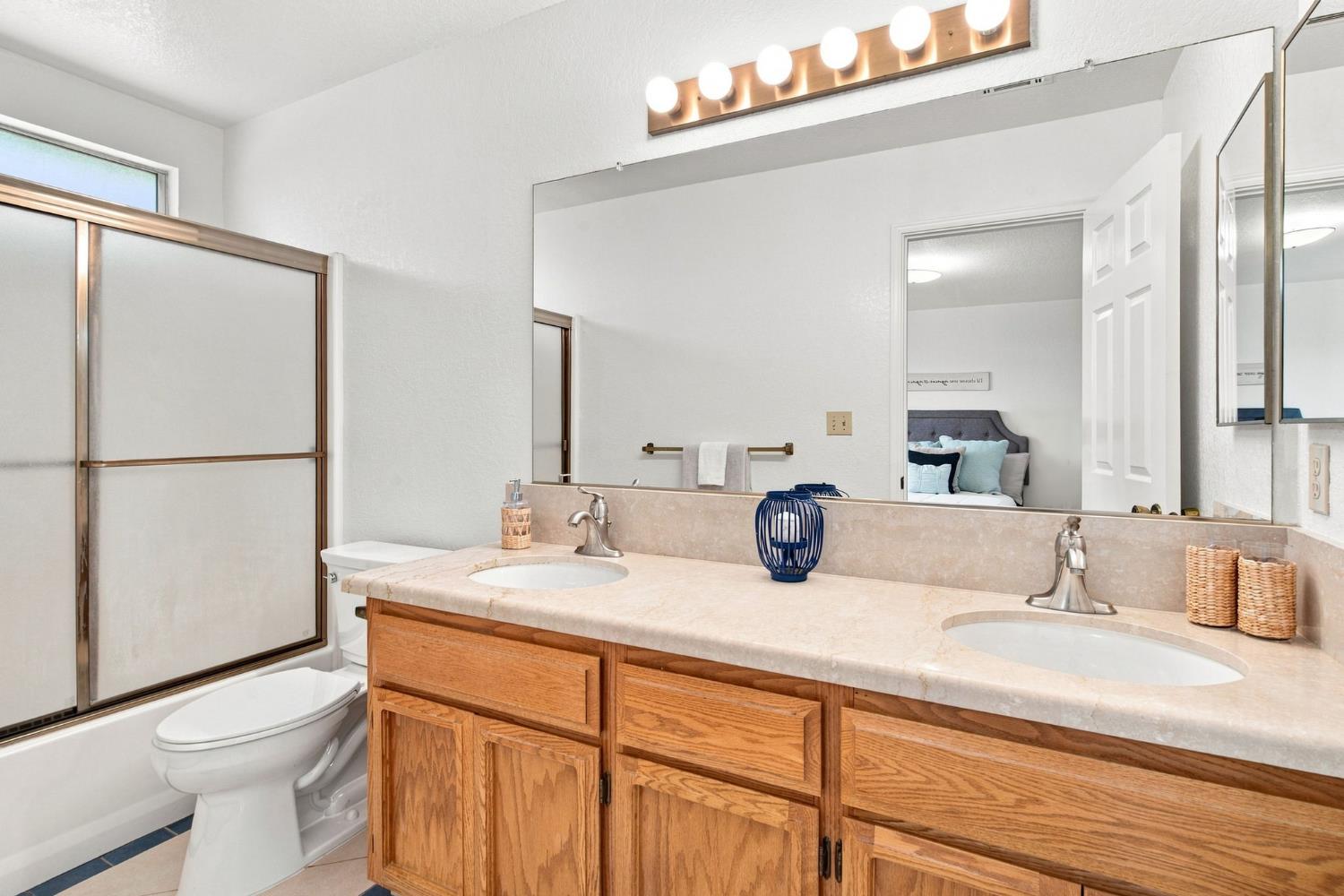 2100 Northridge Dr, Modesto, CA 95350