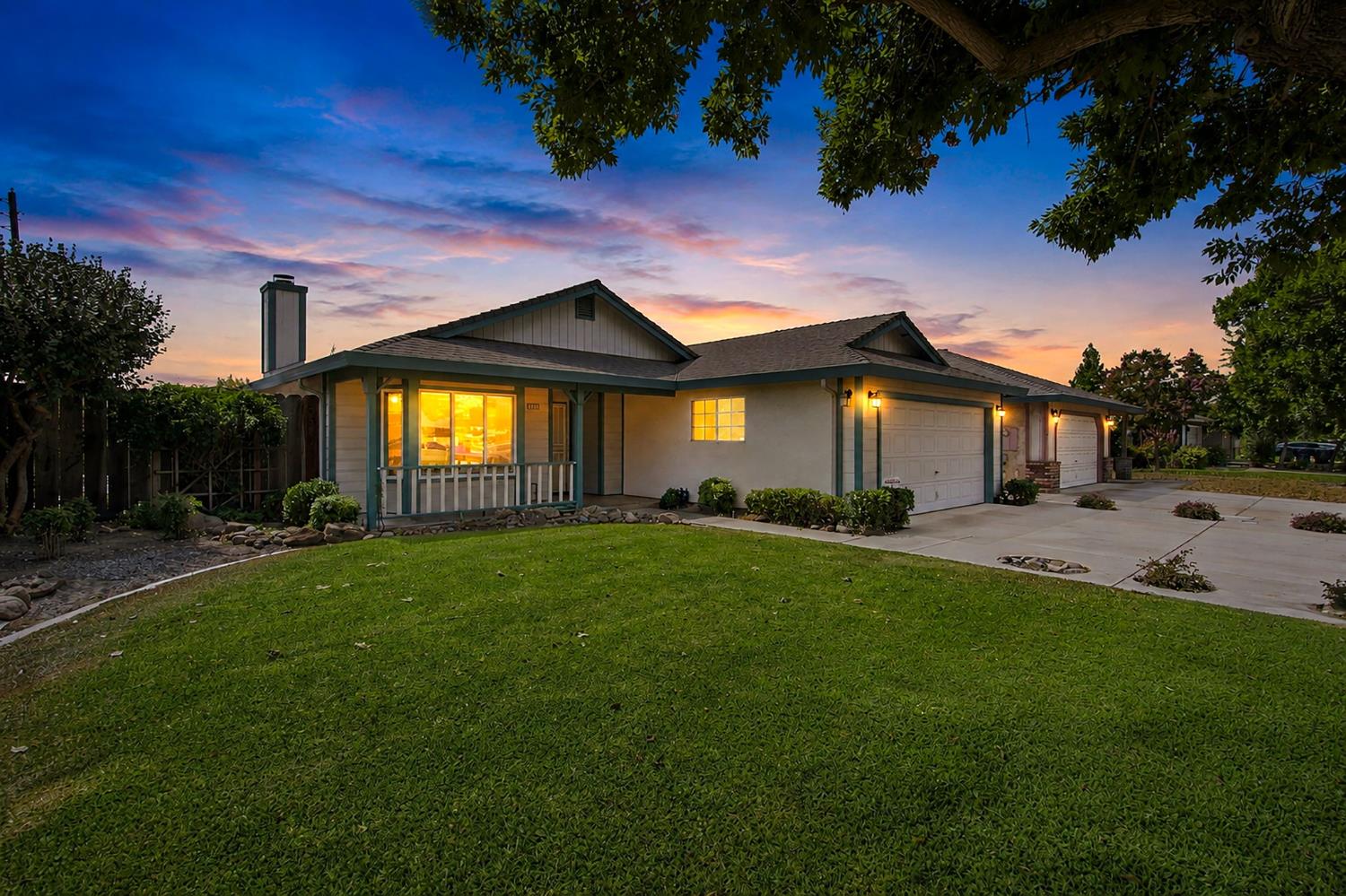 2100 Northridge Dr, Modesto, CA 95350